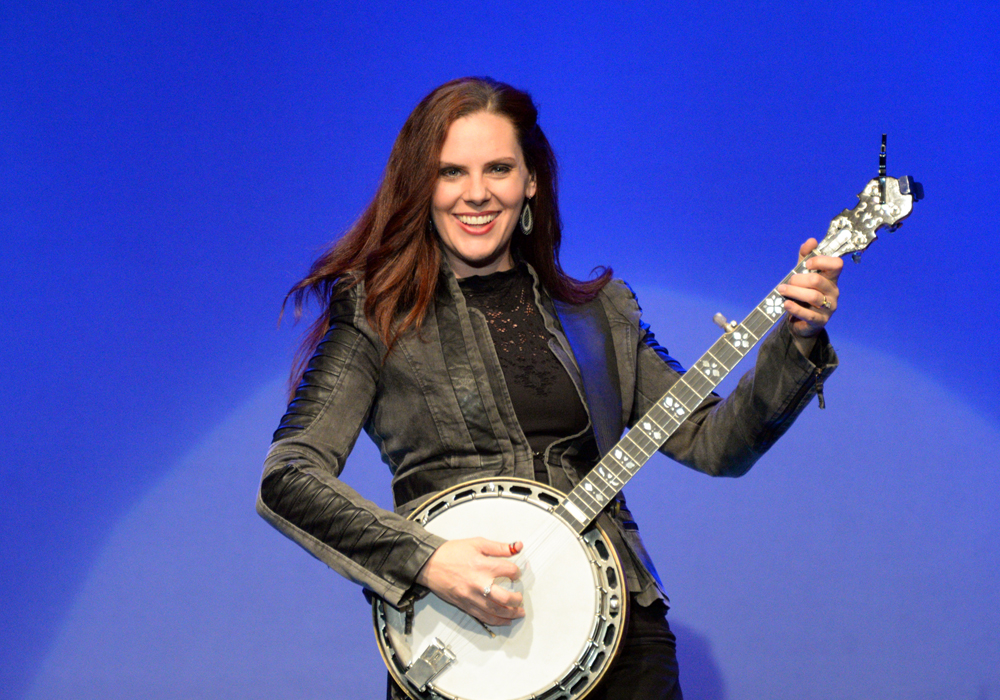 Abby Action Banjo The Duttons